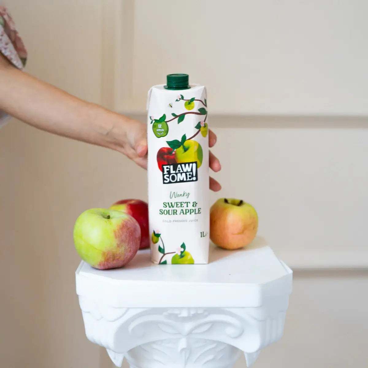 Flawsome! Drinks Sweet & Sour Apple Cold-Pressed Juice 1L - Case of 12