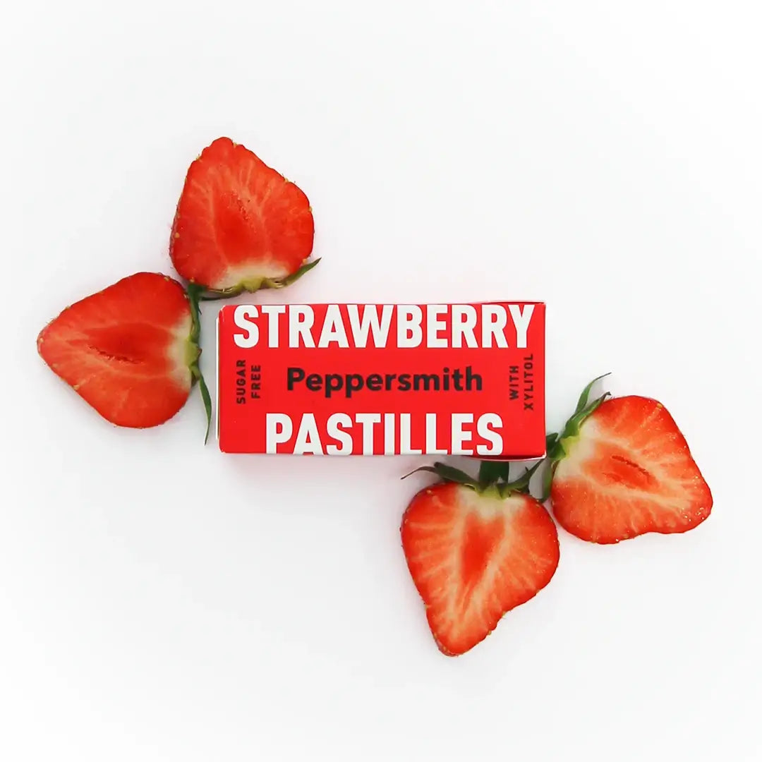 Peppersmith - Vegan Stawberry Dental Pastilles 15g with 4 strawberry halves